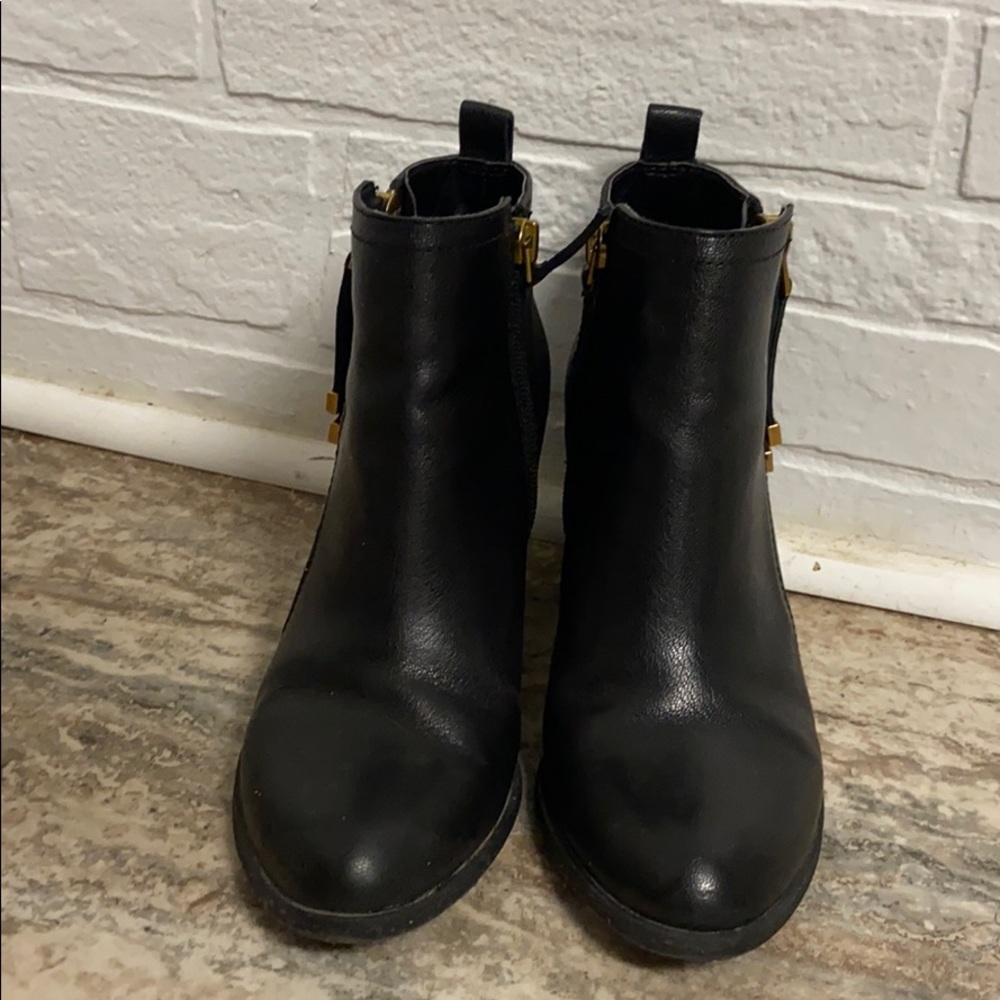 Booties - Picture 4 of 7